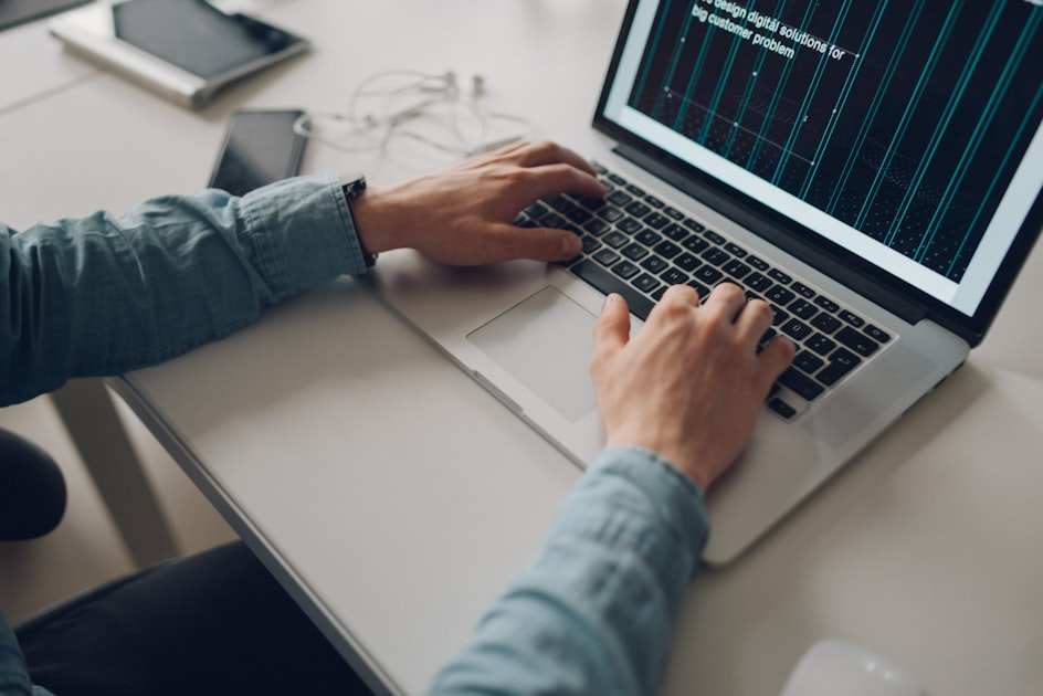 Choosing the Right Server for Your Business
